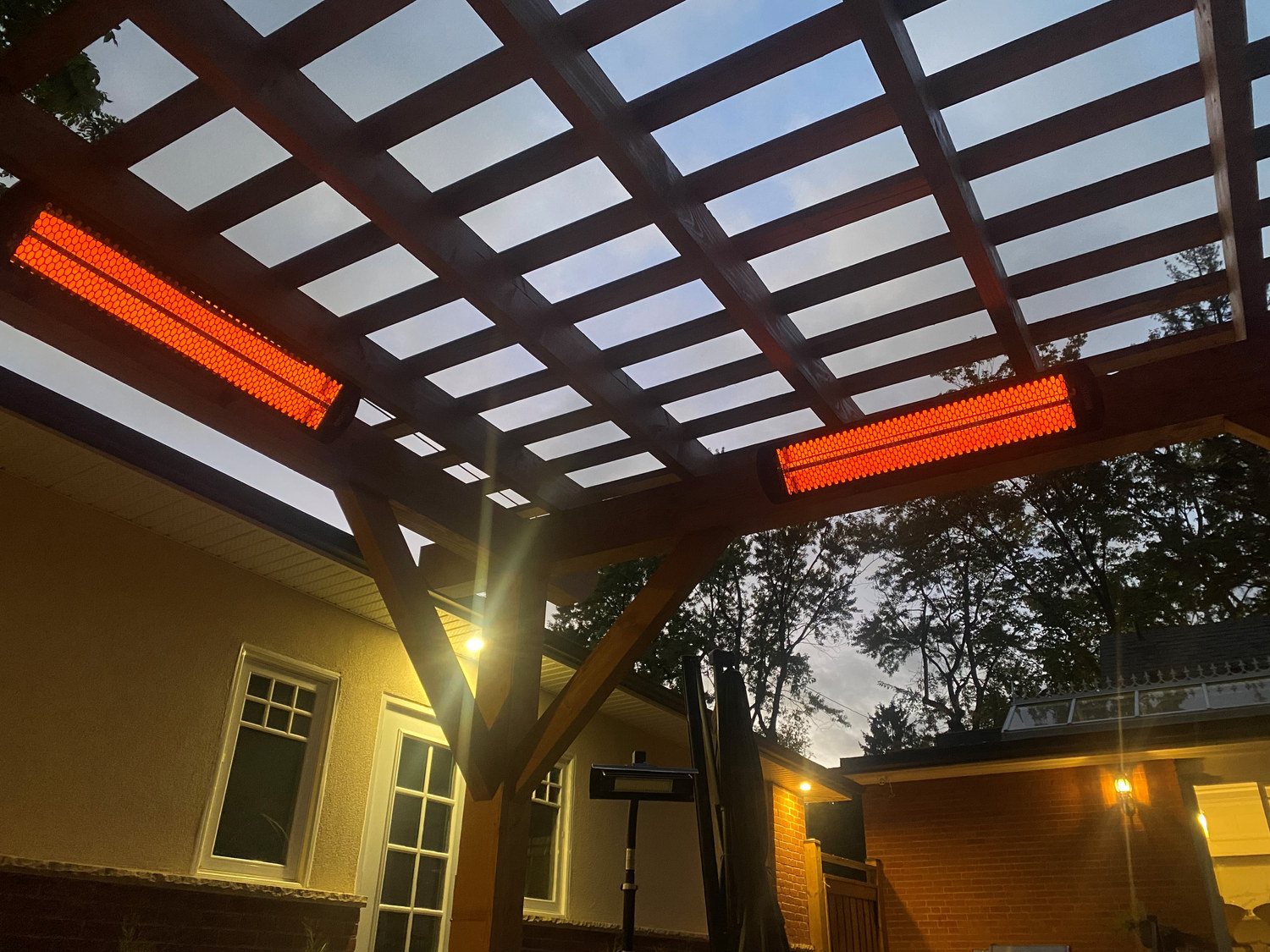 Pergola with Heat